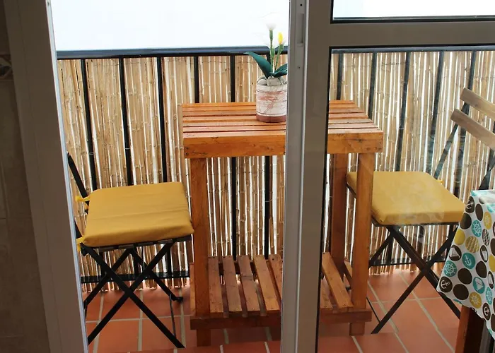 Apto Centrico Tirso De Molina Solo Familias شقة كونيل ذي لا فرونتيرا